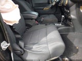 Jeep Wrangler Unlimited Sport 1C4HJWDG2CL187545 photo