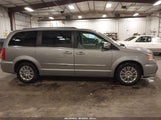 Chrysler Town & Country Touring-L 2C4RC1CG0FR574013 fotografie
