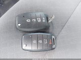 Kia Sorento 2.4L Lx 5XYPG4A32LG629302 photo
