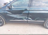 Volkswagen Tiguan 2.0T Se/2.0T Sel/2.0T Sel R-Line/2.0T Sel R-Line Black 3VV3B7AX0KM114450 photo