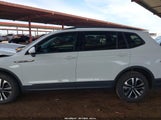 Volkswagen Tiguan 2.0T S 3VVRB7AX8PM006742 photo