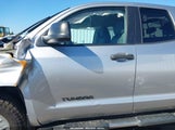 Toyota Tundra Sr5 4.6L V8 5TFUM5F19EX054771 fotografie