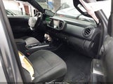 Toyota Tacoma Trd Sport 3TMCZ5AN9GM018675 photo
