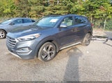 Hyundai Tucson Value KM8J3CA26JU618720 снимка
