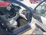 Honda Accord Lx 1HGCR2F3XFA155921 снимка