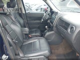 Jeep Patriot Latitude 1C4NJPFA7FD343613 снимка
