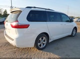 Toyota Sienna Le 8 Passenger 5TDKZ3DC8HS885657 снимка