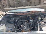 Toyota Tundra Grade 4.6L V8 5TFRM5F11BX029039 fotografie
