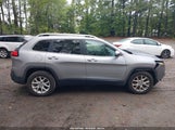 Jeep Cherokee Latitude 1C4PJMCS9GW188038 снимка