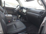 Toyota 4Runner Trd Off Road Premium JTERU5JR9N6077830 photo