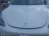 Tesla Model Y Long Range Dual Motor All-Wheel Drive 7SAYGDEE0SA370590 fotografie