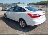 Ford Focus Se 1FADP3F25EL426981 fotografie
