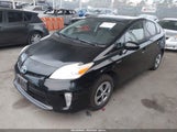 Toyota Prius Two JTDKN3DU4D5556040 снимка