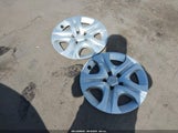 Toyota Rav4 Le JTMZFREV7FD070739 снимка