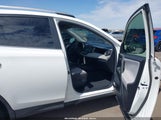 Toyota Rav4 Le JTMZFREV7FD070739 снимка