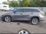 Toyota Highlander Limited V6 5TDDKRFHXGS321094 photo
