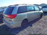 Toyota Sienna Ce NY71474 fotografie