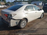 Toyota Corolla Le 5YFBURHE6HP655279 снимка