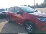 Toyota Rav4 Le 2T3BFREV6JW851958 снимка