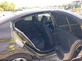 Nissan Versa S 5-Speed Manual Transmission 3N1CN8BV5ML907649 fotografie