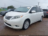 Toyota Sienna Limited Premium 7 Passenger 5TDYK3DC3FS644116 fotografie