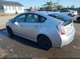 Toyota Prius Two JTDKN3DU4D5608847 снимка