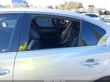 Infiniti Q50 3.0T Premium JN1EV7AP9HM737104 fotografie