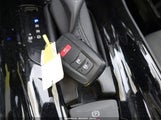 Toyota C-Hr Xle JTNKHMBX4M1106353 fotografie