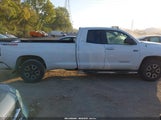 Toyota Tundra Sr5 5.7L V8 5TFCY5F18JX023487 снимка