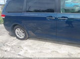 Toyota Sienna Xle V6 5TDYK3DC6BS021552 снимка