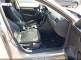 Volkswagen Passat 2.0L Tdi Se 1VWBN7A34EC021237 снимка