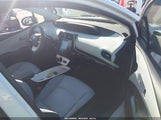 Toyota Prius Prime Plus JTDKARFP1H3023165 снимка