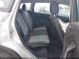 Ford Escape S 1FMCU0F75HUC05531 fotografie