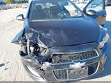 Chevrolet Sonic Rs Auto 1G1JG6SB3F4215545 снимка