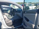 Hyundai Tucson Se KM8J23A41KU052763 снимка