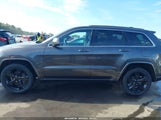 Jeep Grand Cherokee Altitude 1C4RJEAG3FC136921 fotografie