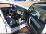 Toyota Corolla Le 2T1BURHE7EC166031 снимка