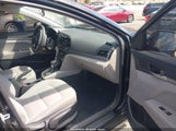 Hyundai Elantra Se 5NPD74LF1HH143834 снимка