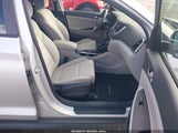 Hyundai Tucson Se KM8J2CA44JU660291 снимка
