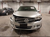 Volkswagen Tiguan Wolfsburg Edition WVGBV7AX2AW529135 photo