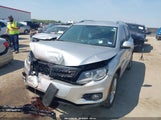 Volkswagen Tiguan Se WVGAV7AX4CW528633 снимка
