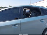 Toyota Prius Three JTDKN3DU3C1589553 fotografie