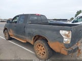 Toyota Tundra Limited 5.7L V8 5TFBV58137X011130 fotografie