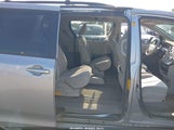 Toyota Sienna Le V6 8 Passenger 5TDKK3DC3CS228293 снимка