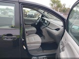 Toyota Sienna L 7 Passenger 5TDZZ3DC3JS931321 снимка