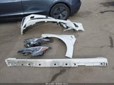 Toyota Prius Xle JTDKARFU6L3107528 снимка