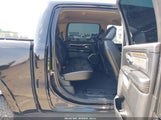 Ram  Laramie 4X4 5'7 Box 1C6SRFJT8KN699305 снимка