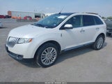 Lincoln Mkx 2LMDJ8JK5CBL00603 photo