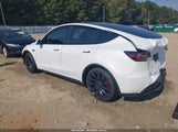 Tesla Model Y Performance Dual Motor All-Wheel Drive 7SAYGDEF0NF399703 fotografie