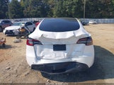 Tesla Model Y Performance Dual Motor All-Wheel Drive 7SAYGDEF0NF399703 снимка